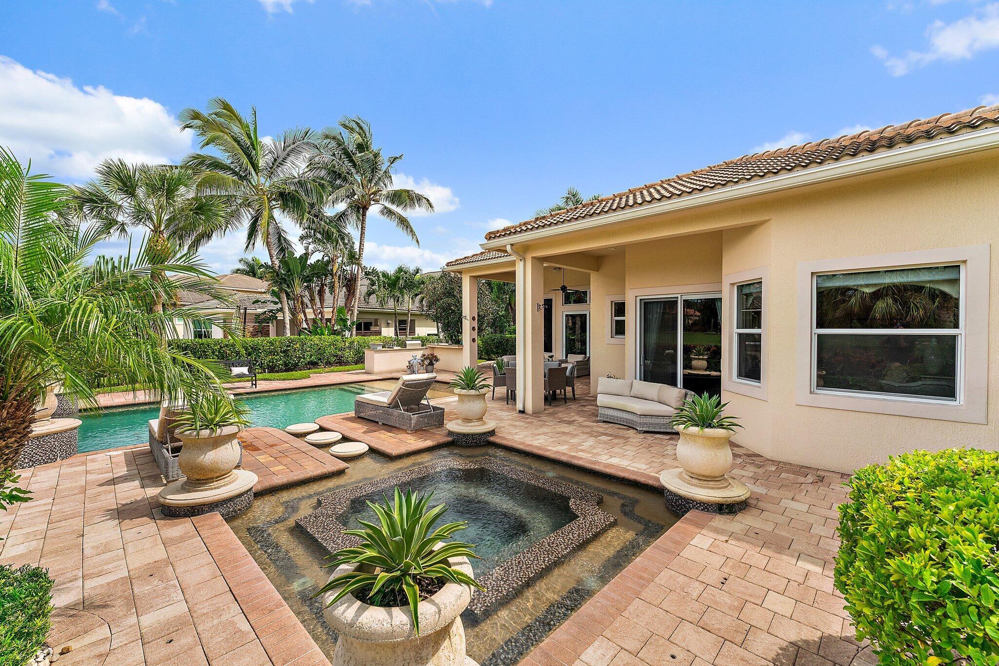 JUPITER COUNTRY CLUB - Residential