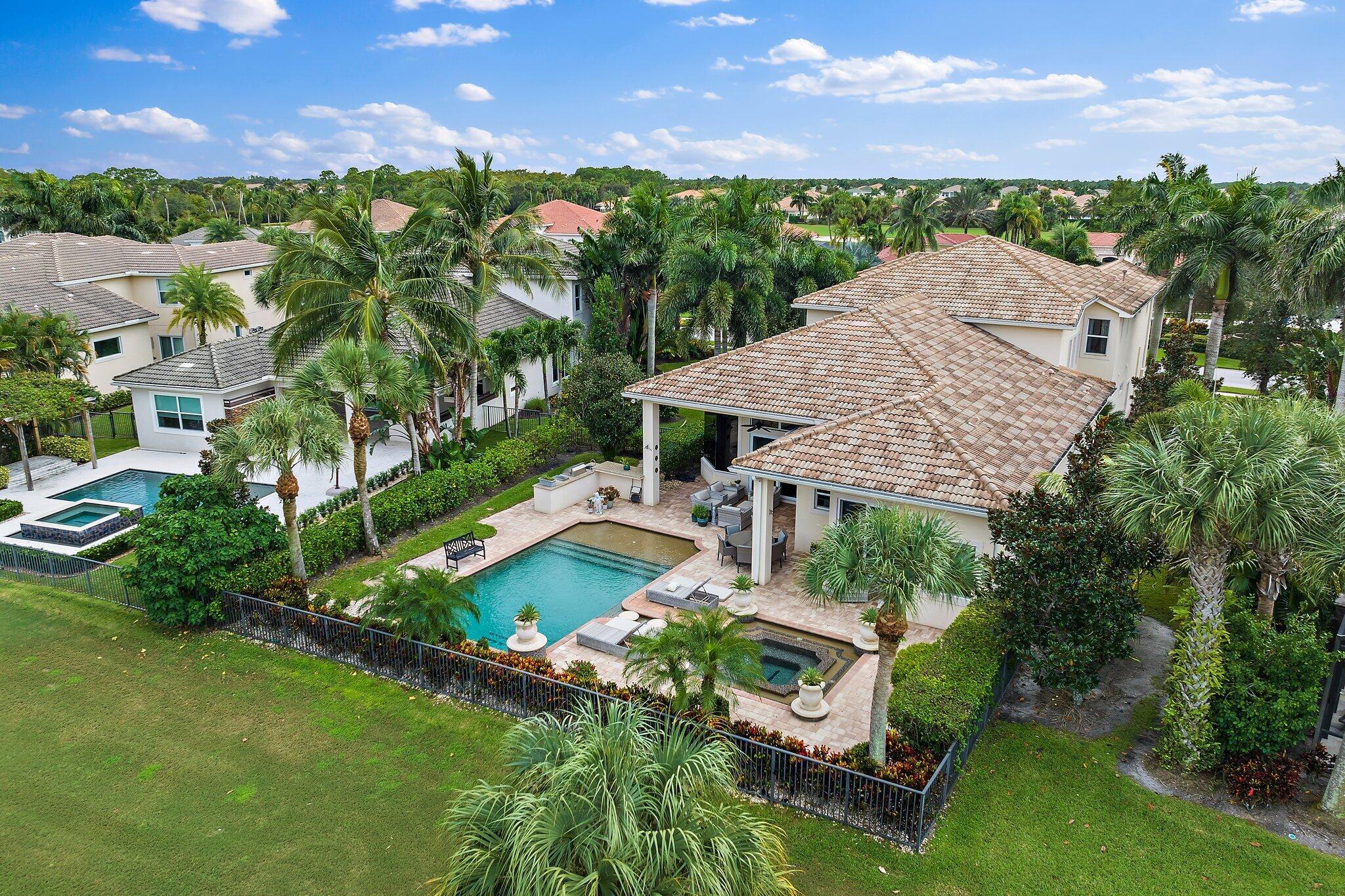 JUPITER COUNTRY CLUB - Residential