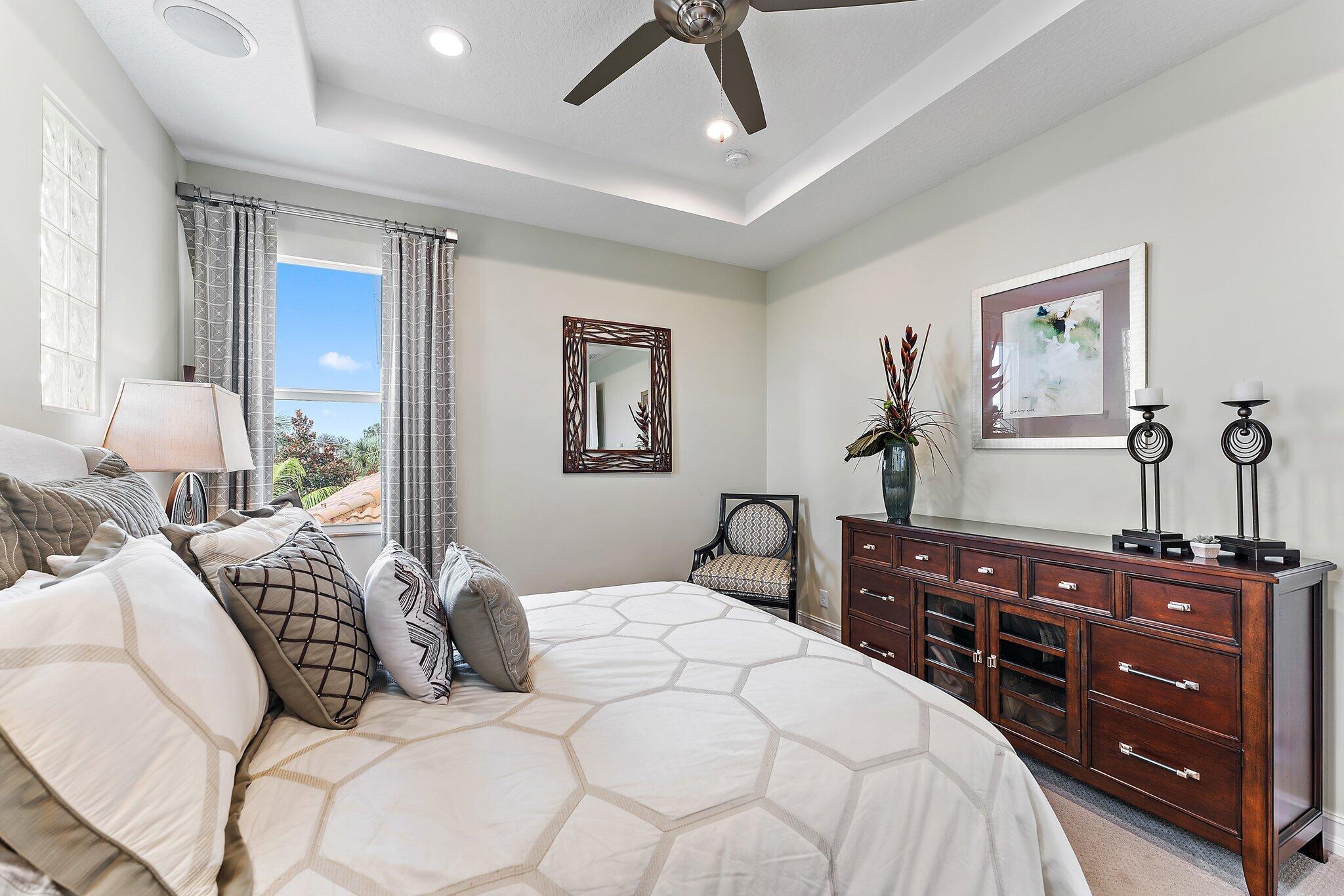 JUPITER COUNTRY CLUB - Residential