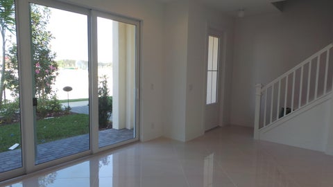 Photo of 3008 Franklin Place, Palm Beach Gardens, FL 33418 (MLS # B26072595)