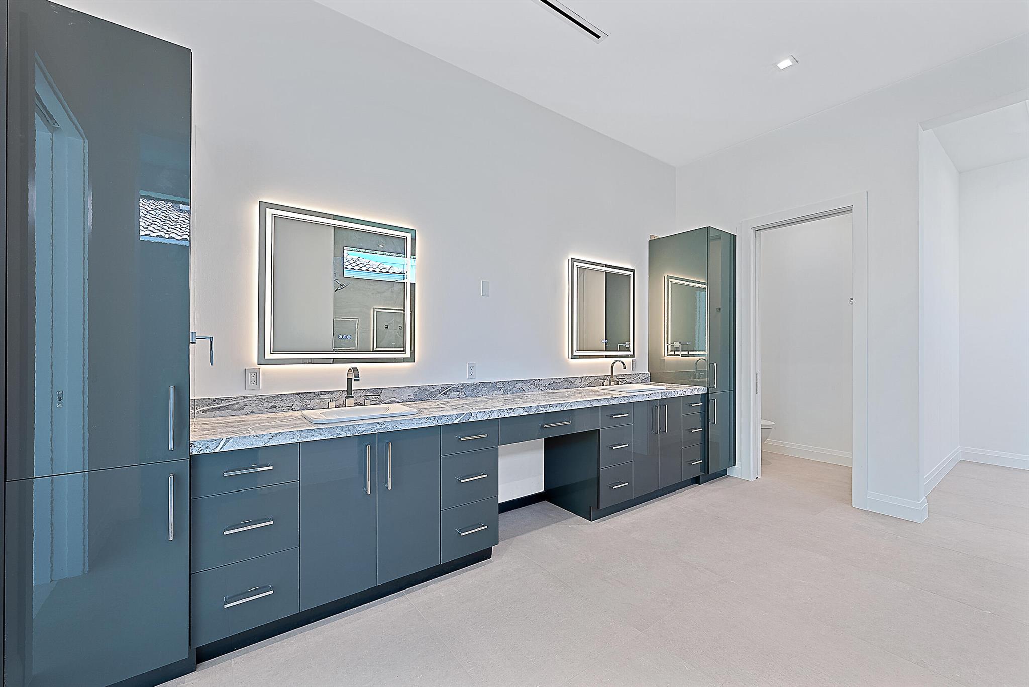 Admirals Cove - Residential