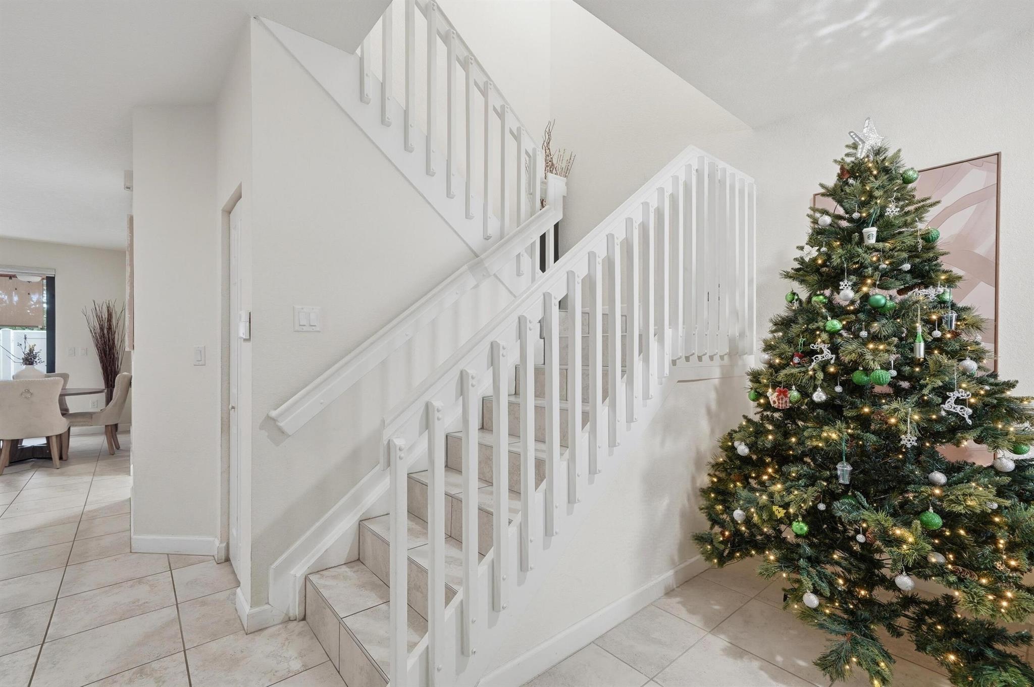 Aquabella - Residential