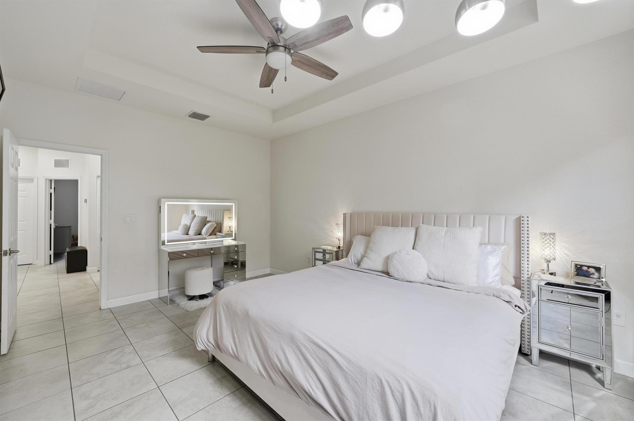 Aquabella - Residential