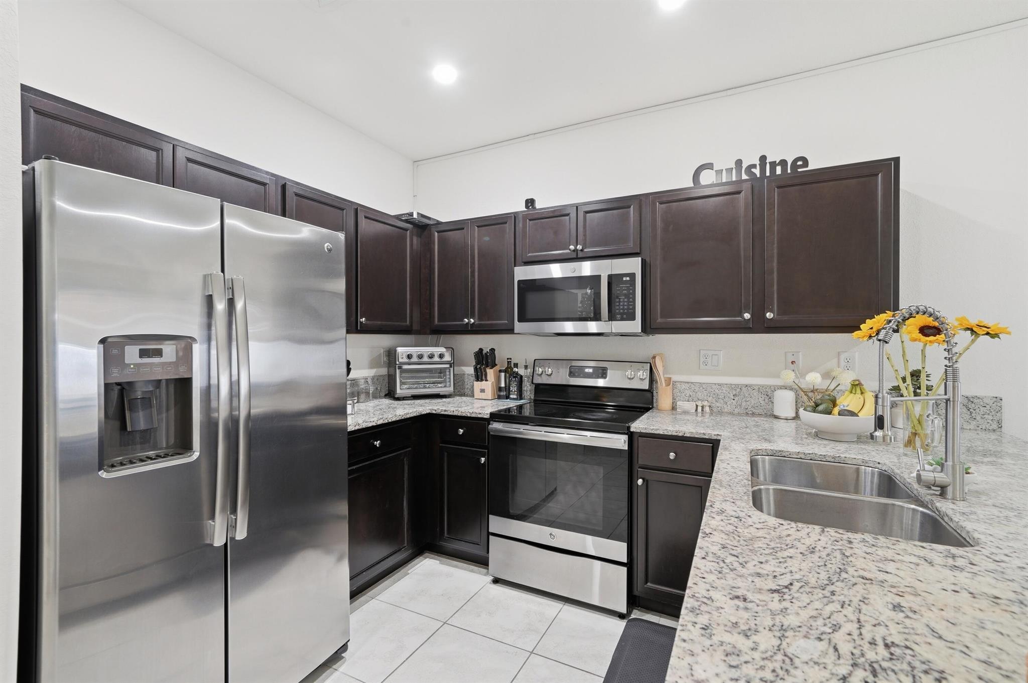 Aquabella - Residential