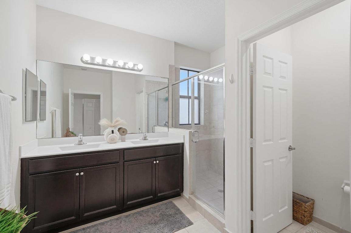 Aquabella - Residential