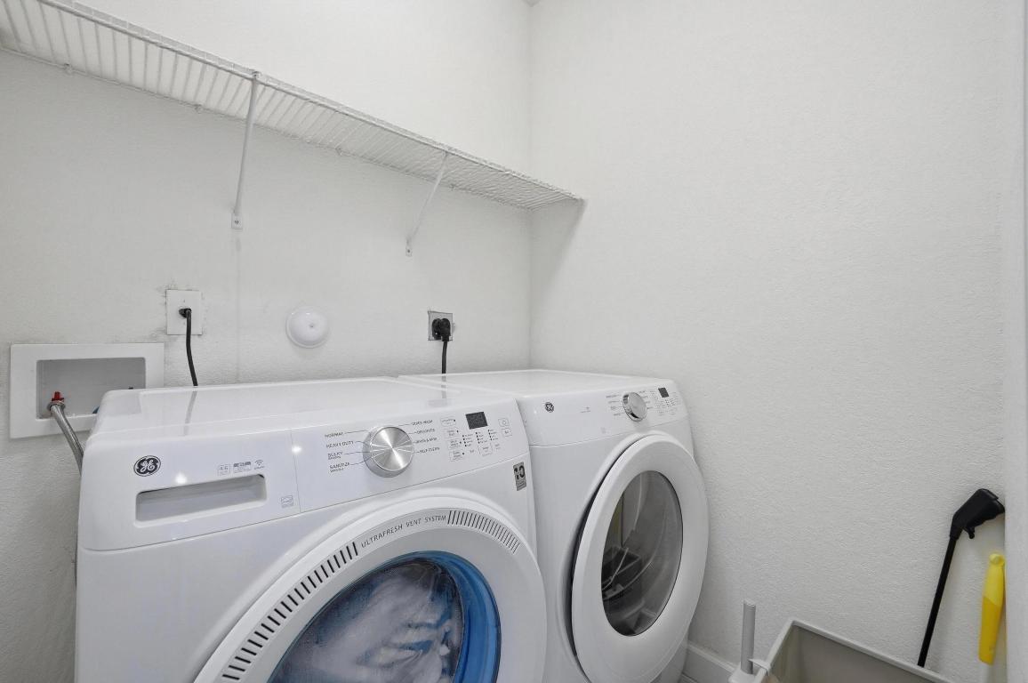 Aquabella - Residential