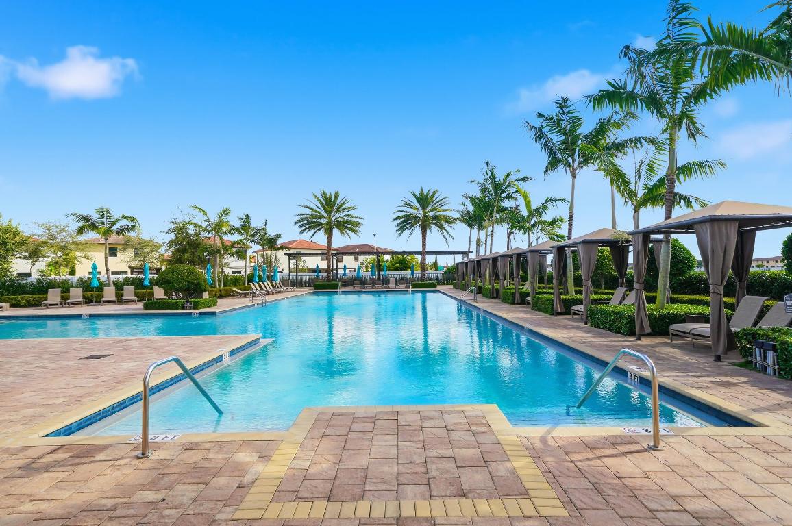 Aquabella - Residential