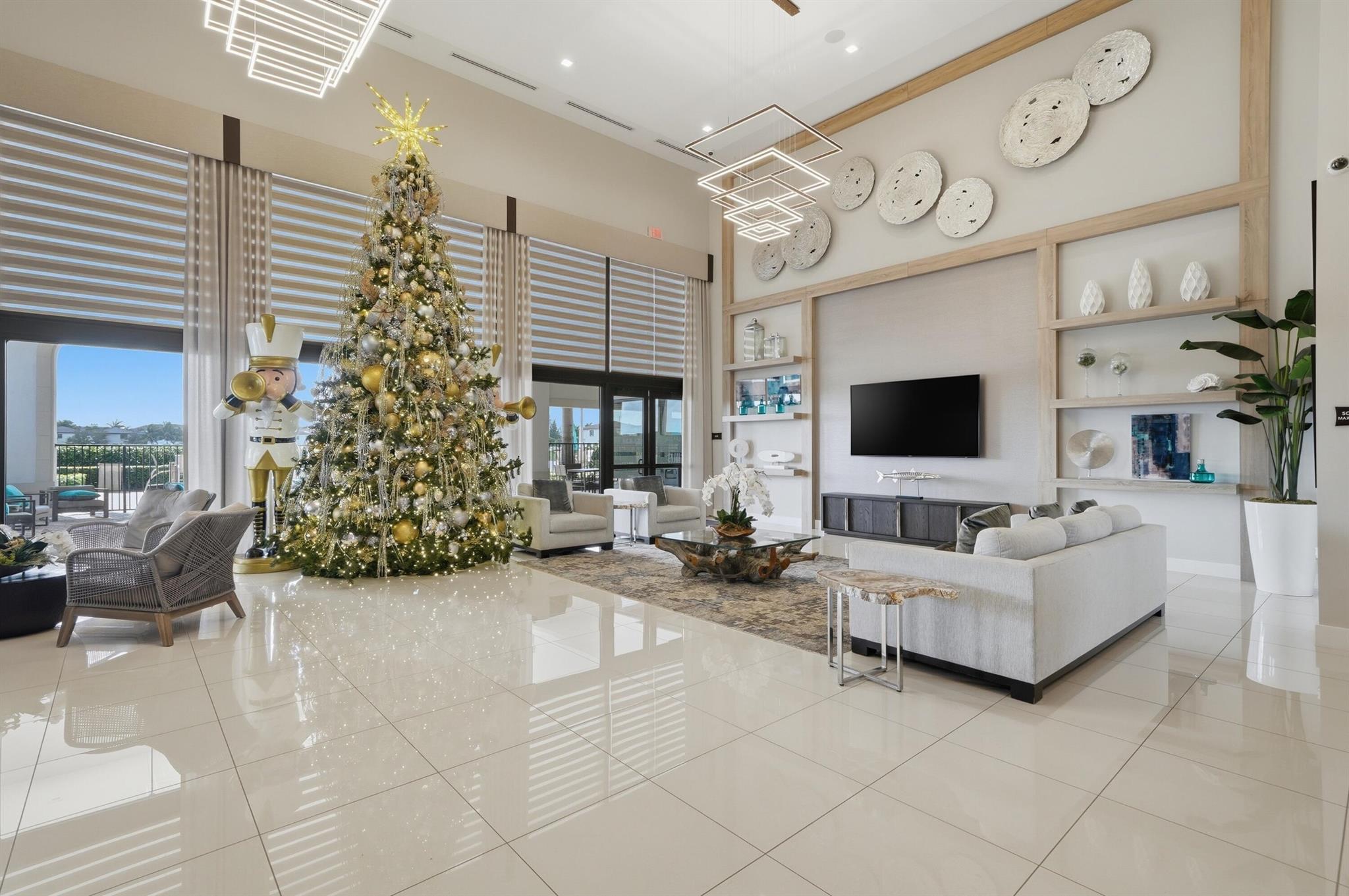 Aquabella - Residential