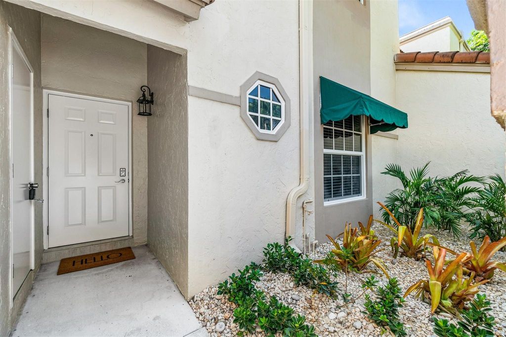 Photo of 6510 Via Regina #6510, Boca Raton, FL 33433 (MLS # F10516574)