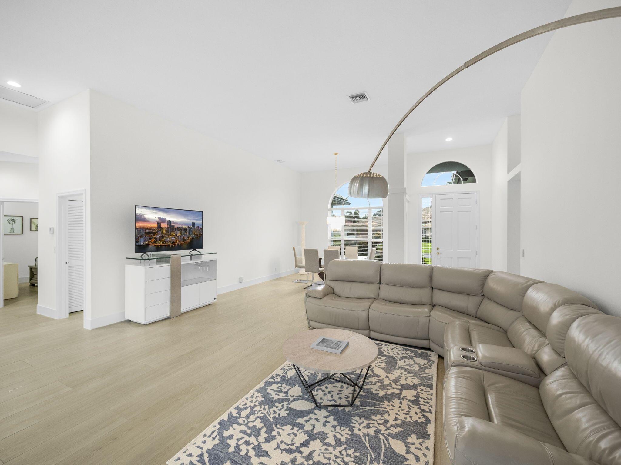 CYPRESS HOLLOW - Residential Lease