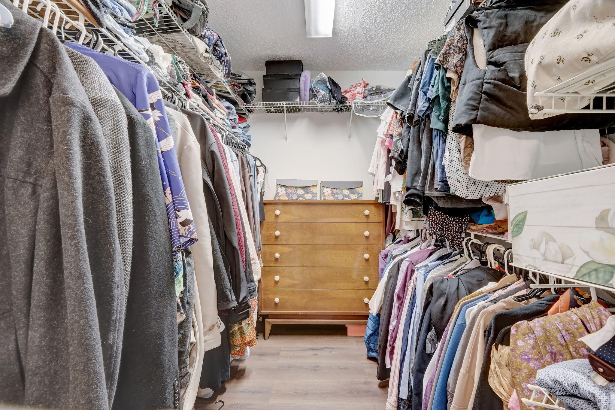 EXCELLENTE VILLAGE A,B,C,D,F, & G CONDO - Residential