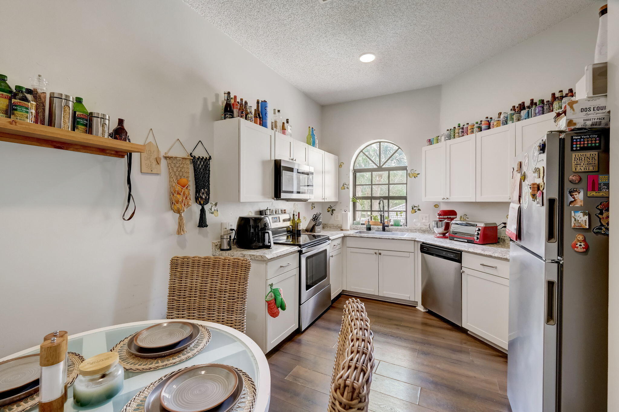 EXCELLENTE VILLAGE A,B,C,D,F, & G CONDO - Residential