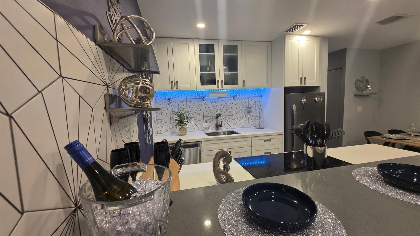 GOLDEN TOWERS - Residential