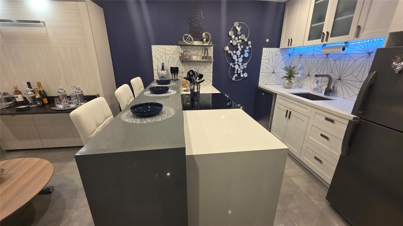 GOLDEN TOWERS - Residential