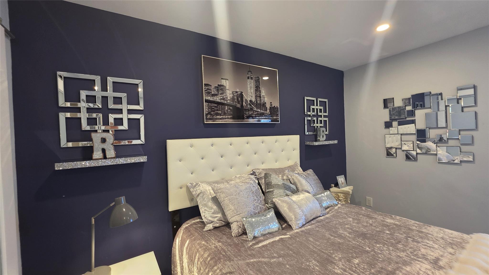 GOLDEN TOWERS - Residential