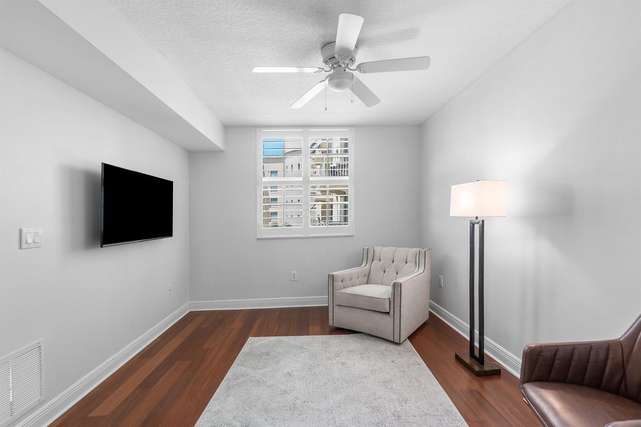 610 CLEMATIS CONDO - Residential Lease