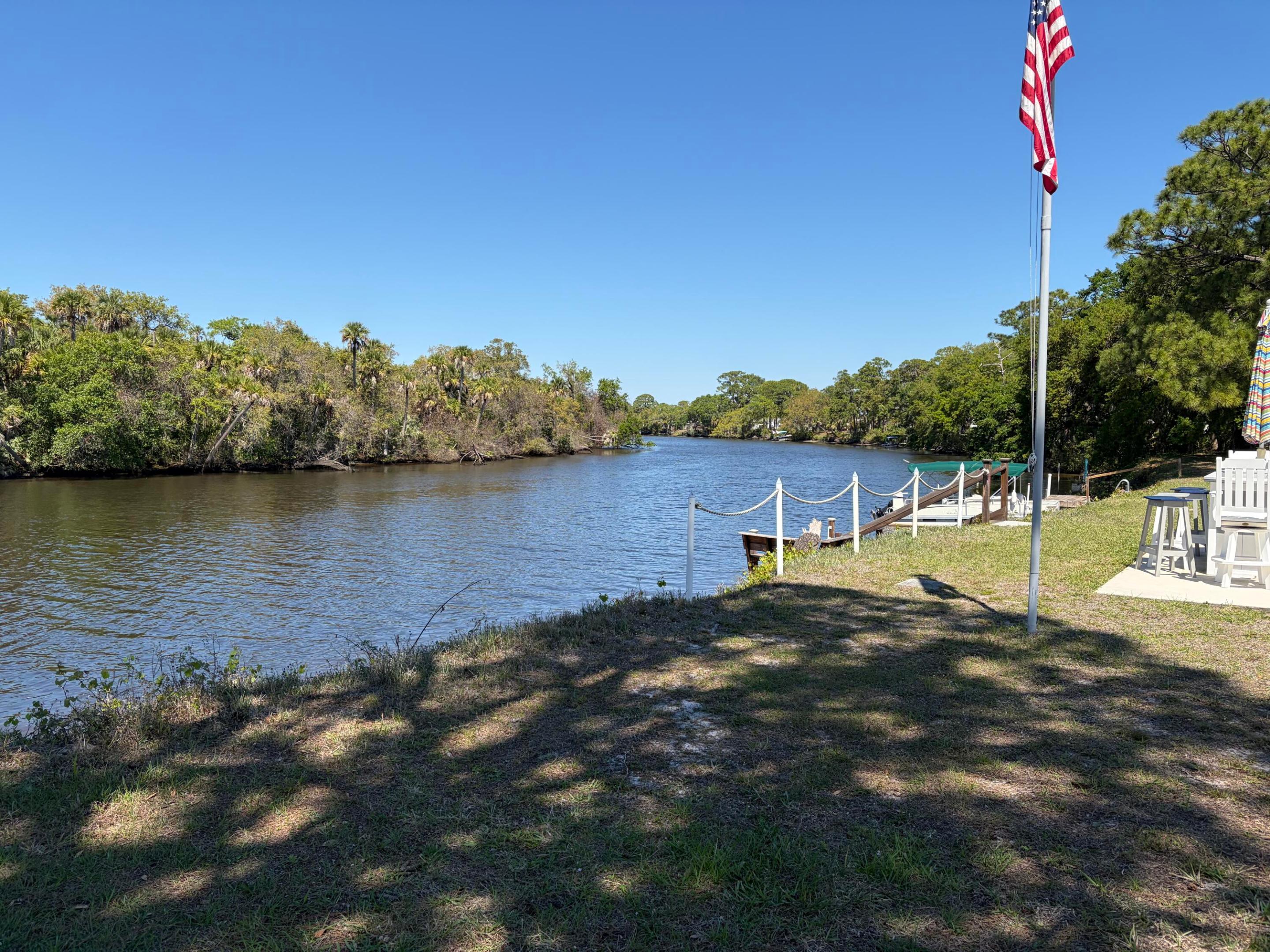Spanish Lakes Riverfront - Residential