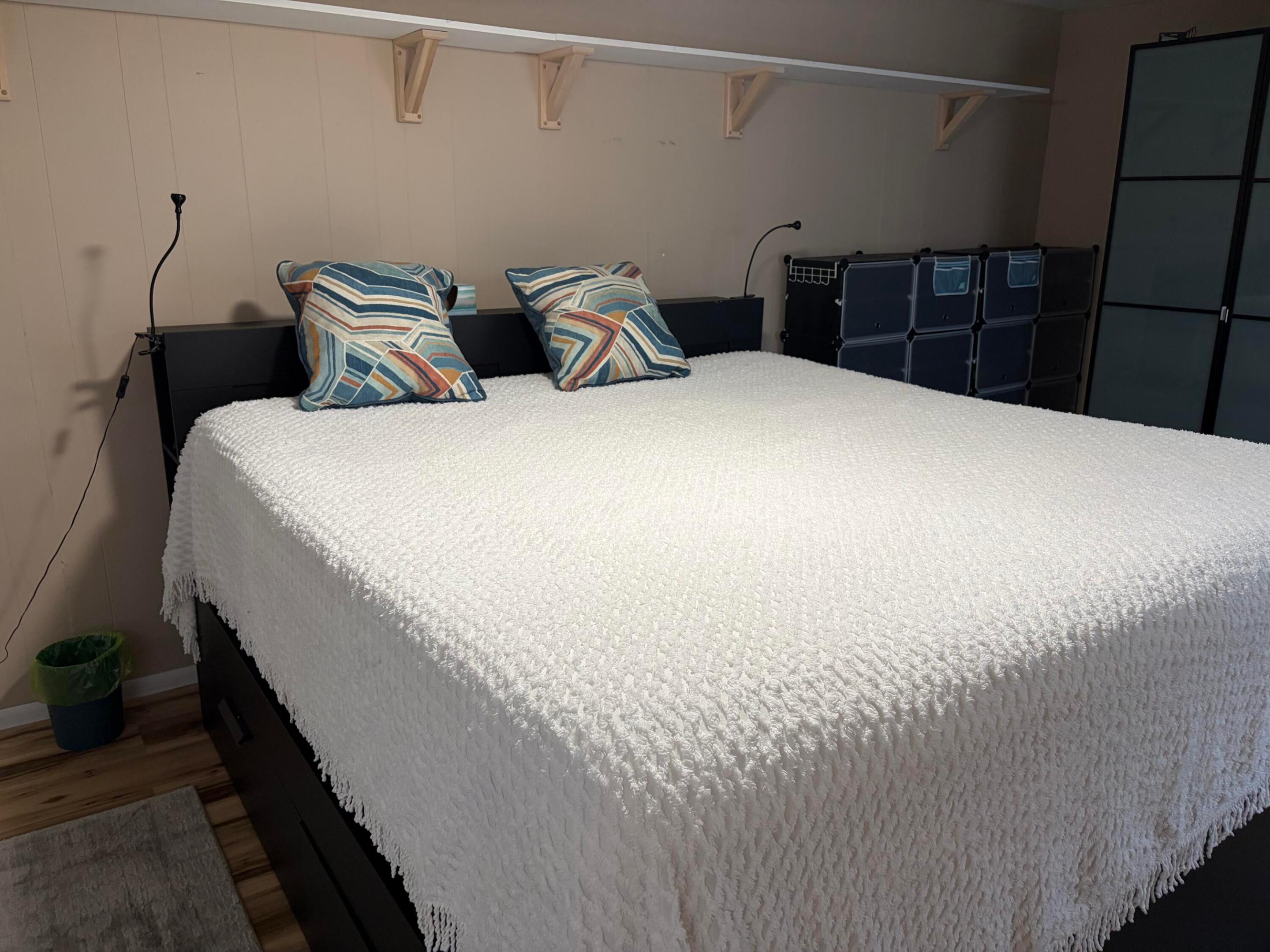 Spanish Lakes Riverfront - Residential