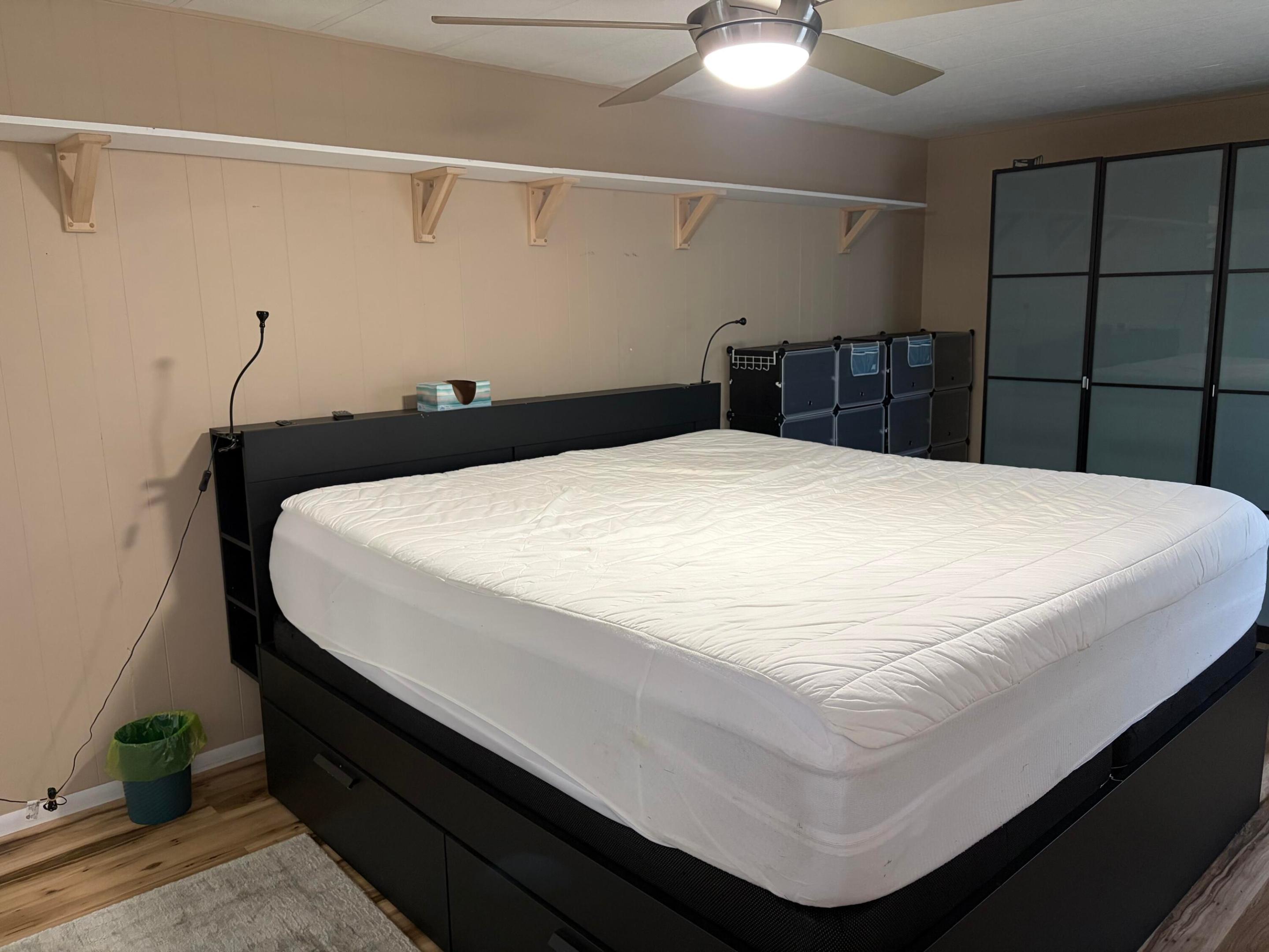 Spanish Lakes Riverfront - Residential