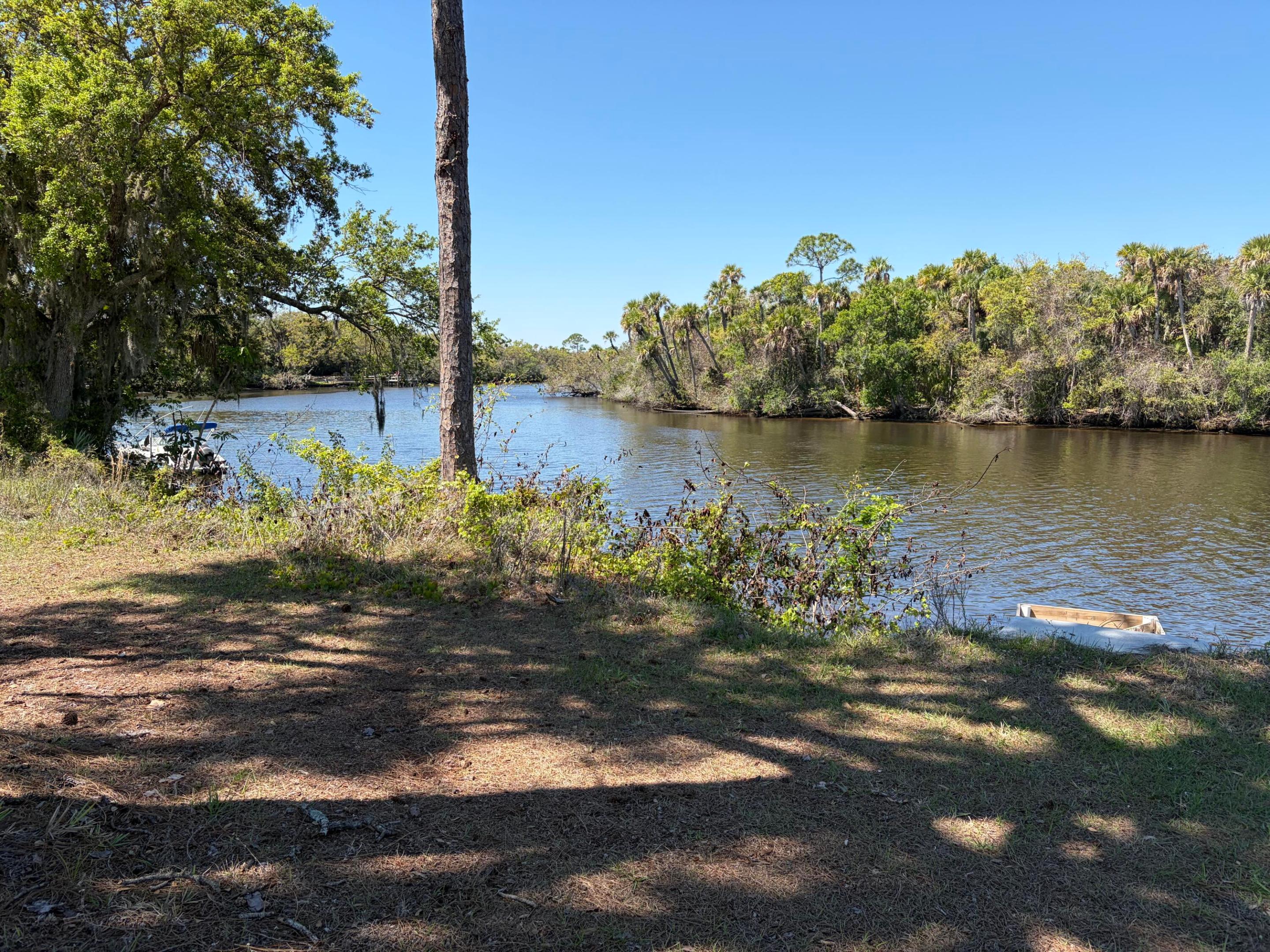 Spanish Lakes Riverfront - Residential