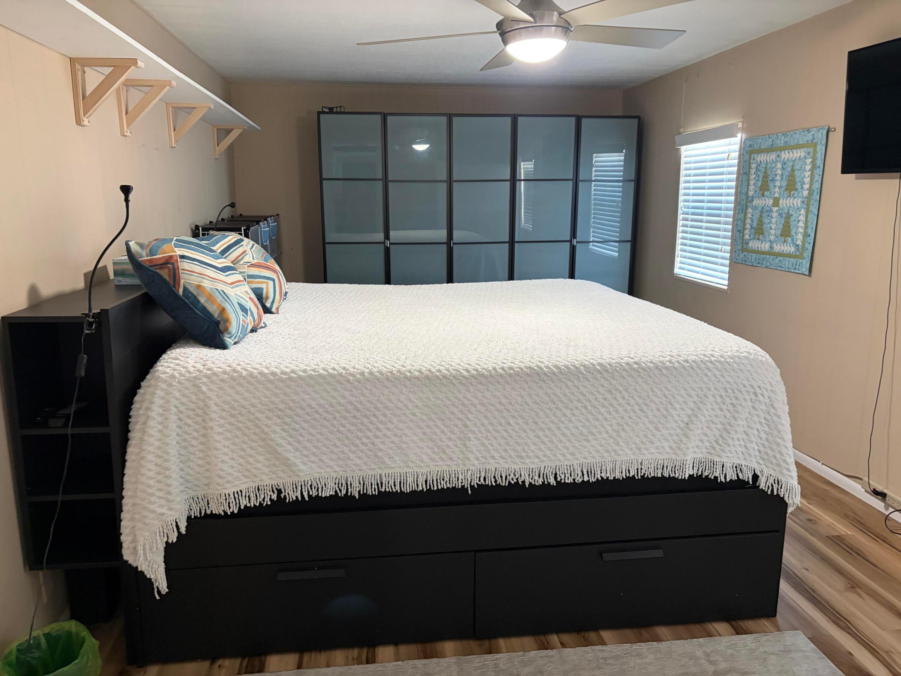 Spanish Lakes Riverfront - Residential