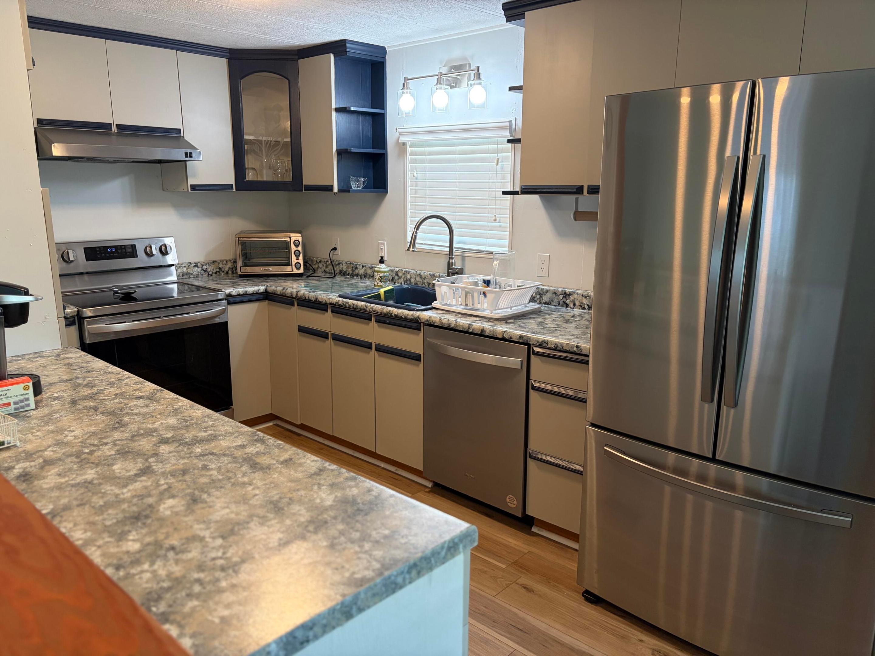 Spanish Lakes Riverfront - Residential