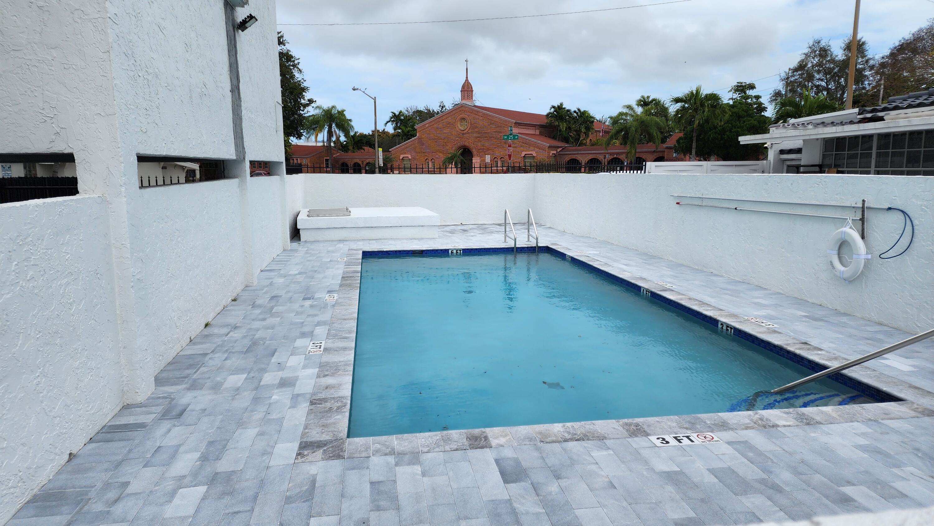 TWENTY FIVE HUNDRED CONDO - Residential Lease