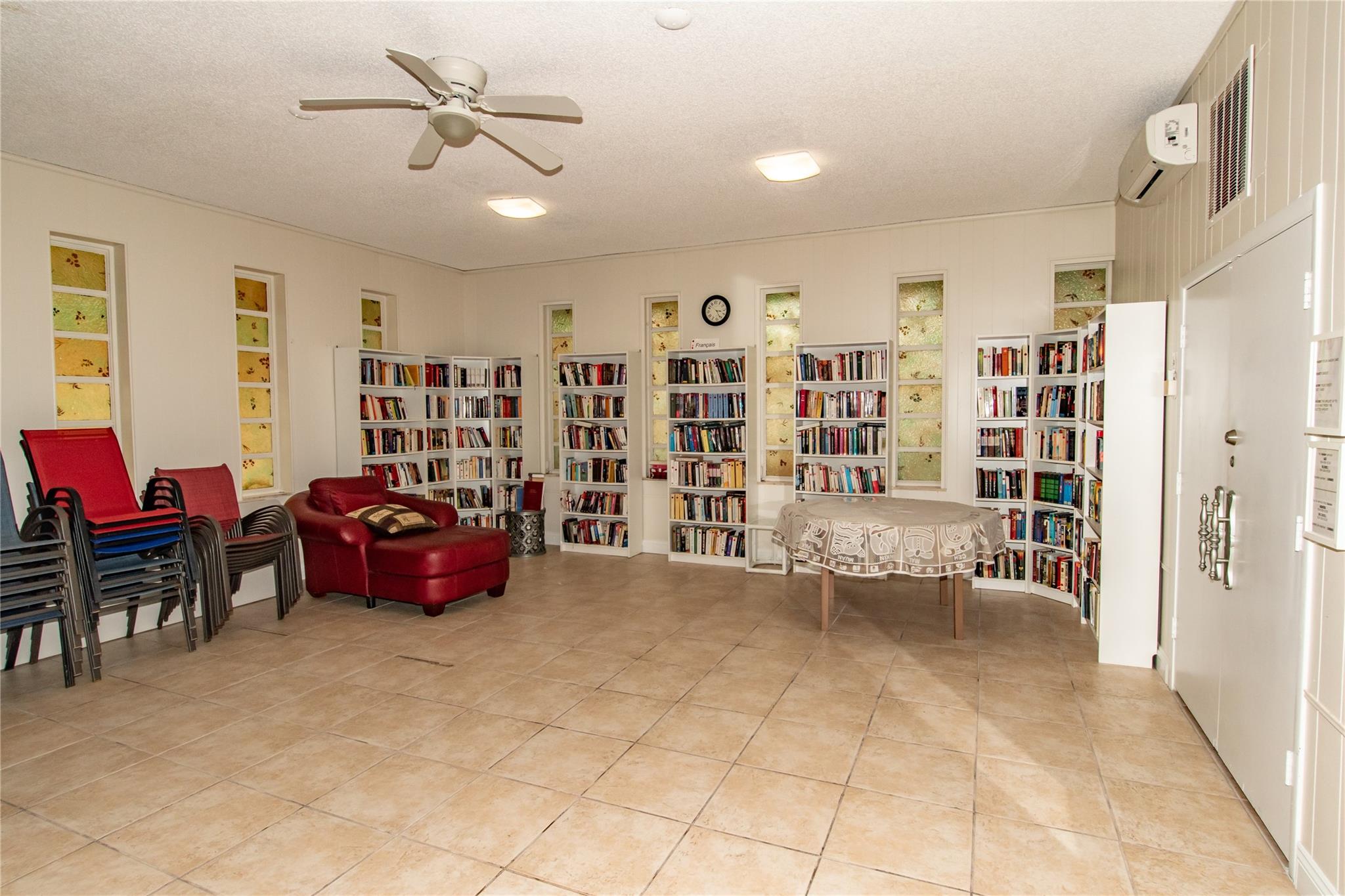Aloha Gardens Condo - Residential Lease
