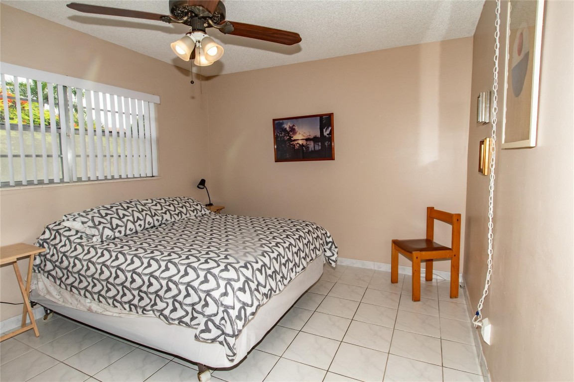 Aloha Gardens Condo - Residential Lease