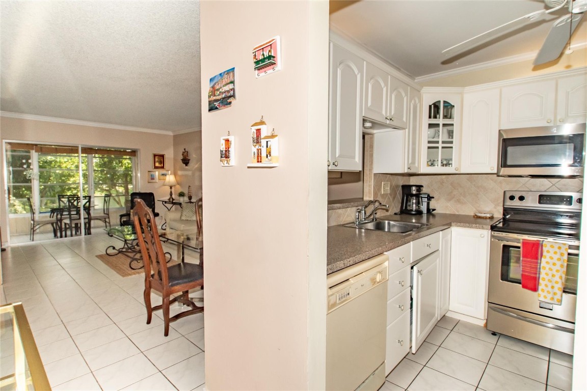 Aloha Gardens Condo - Residential Lease