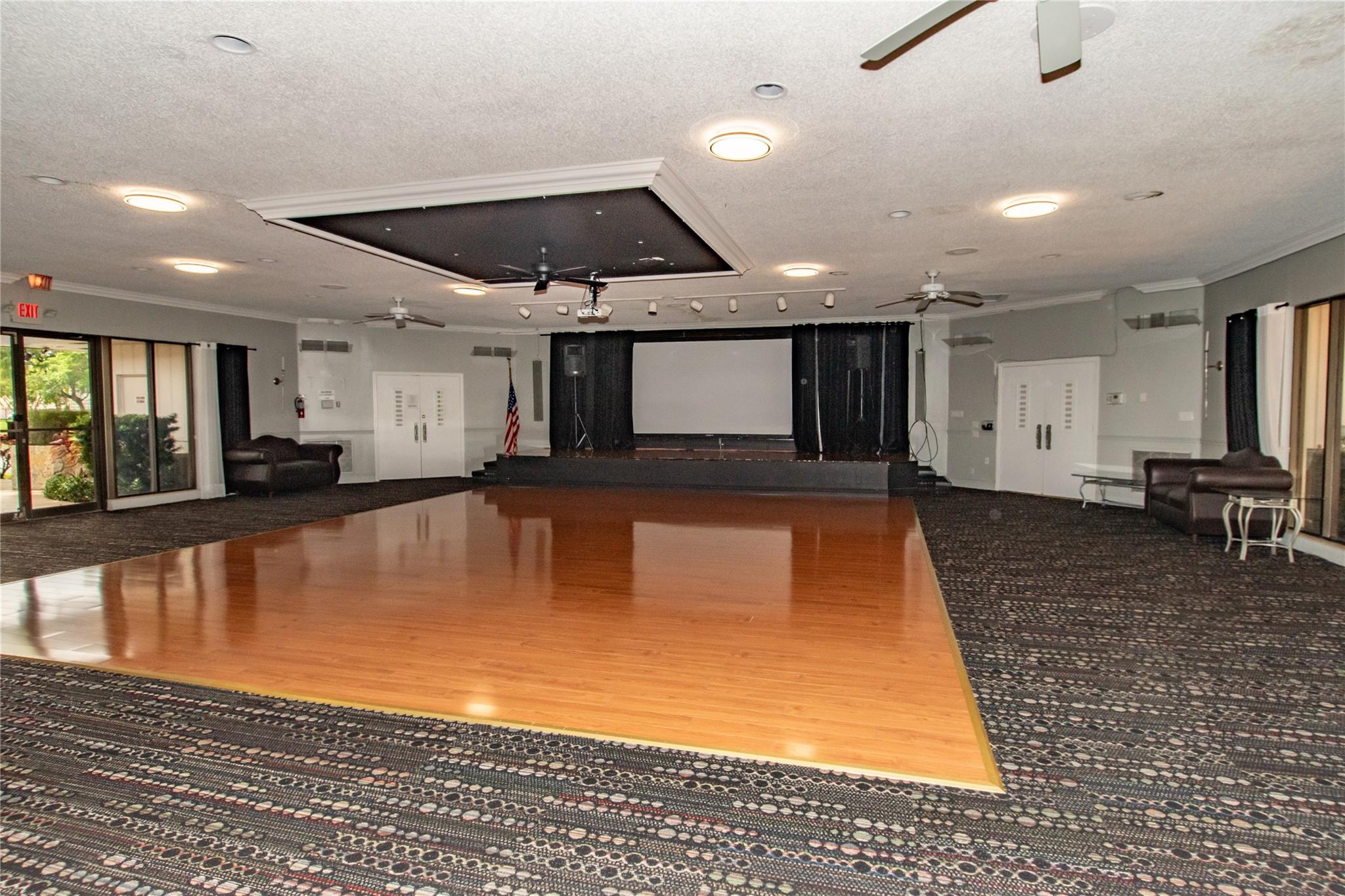 Aloha Gardens Condo - Residential Lease