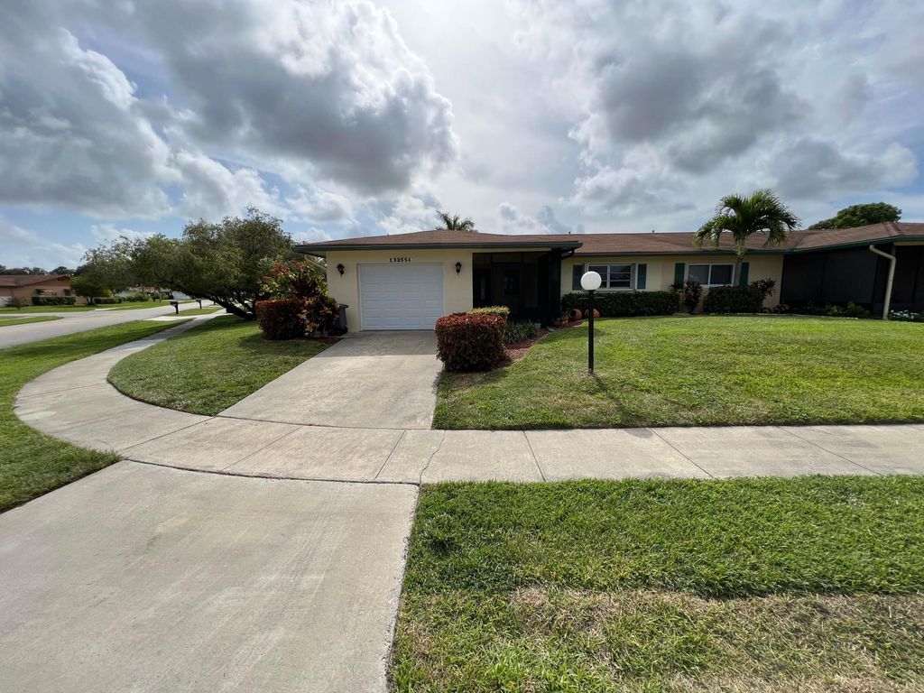 Photo of 13255 VÃ­a Vesta #A, Delray Beach, FL 33484 (MLS # B26020208)