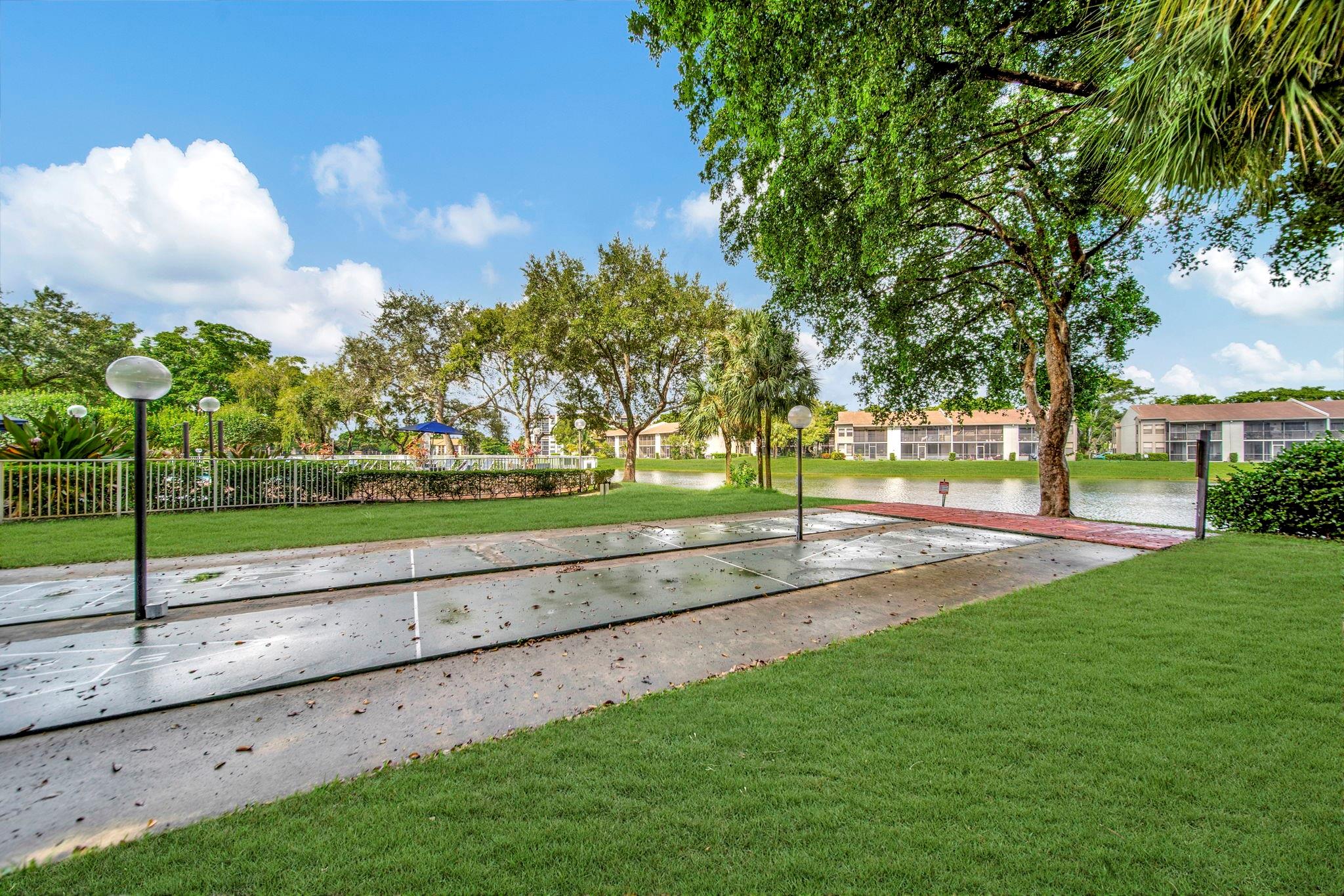 Meadowridge East Condo - Residential Lease