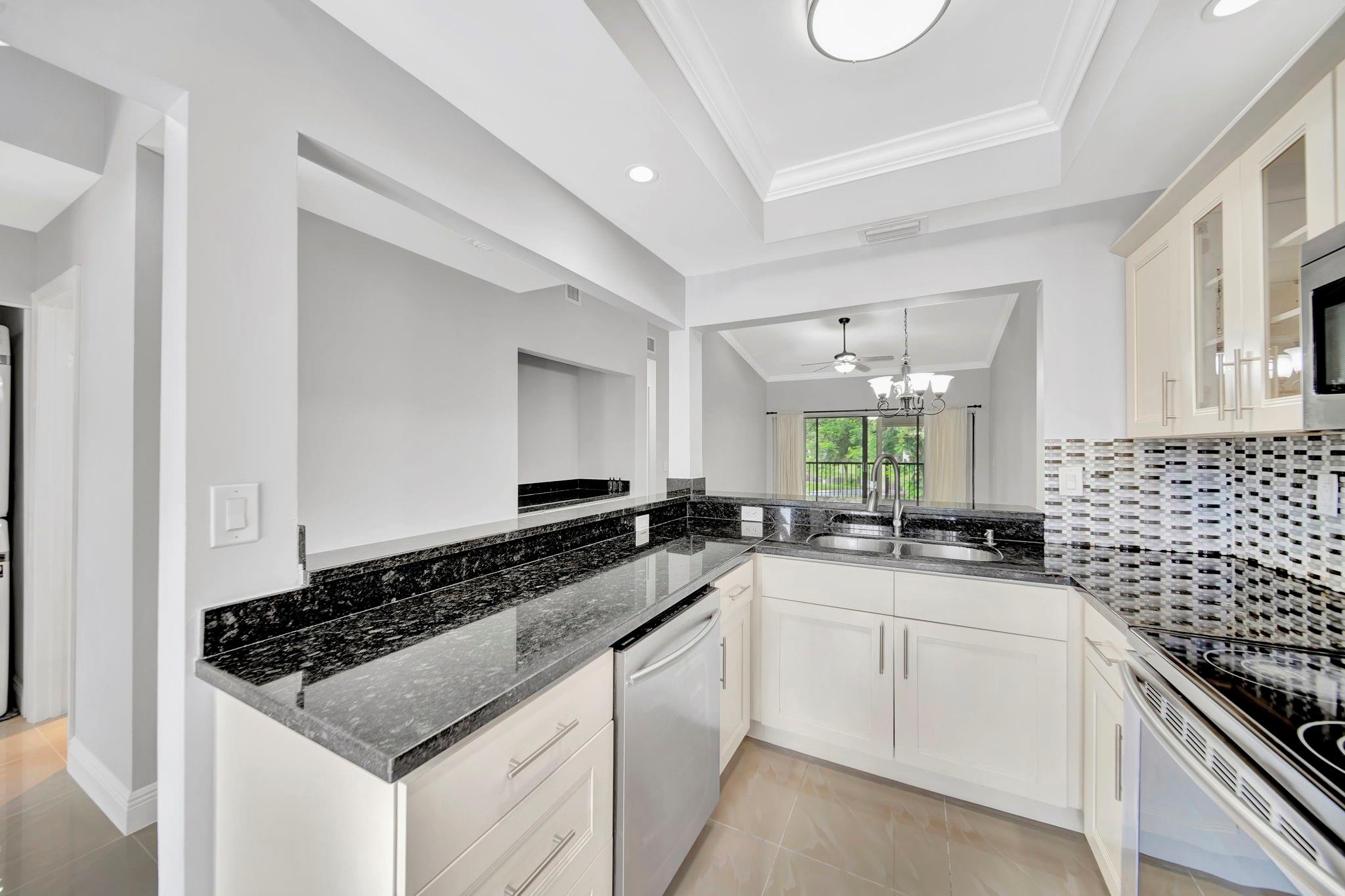 Meadowridge East Condo - Residential Lease