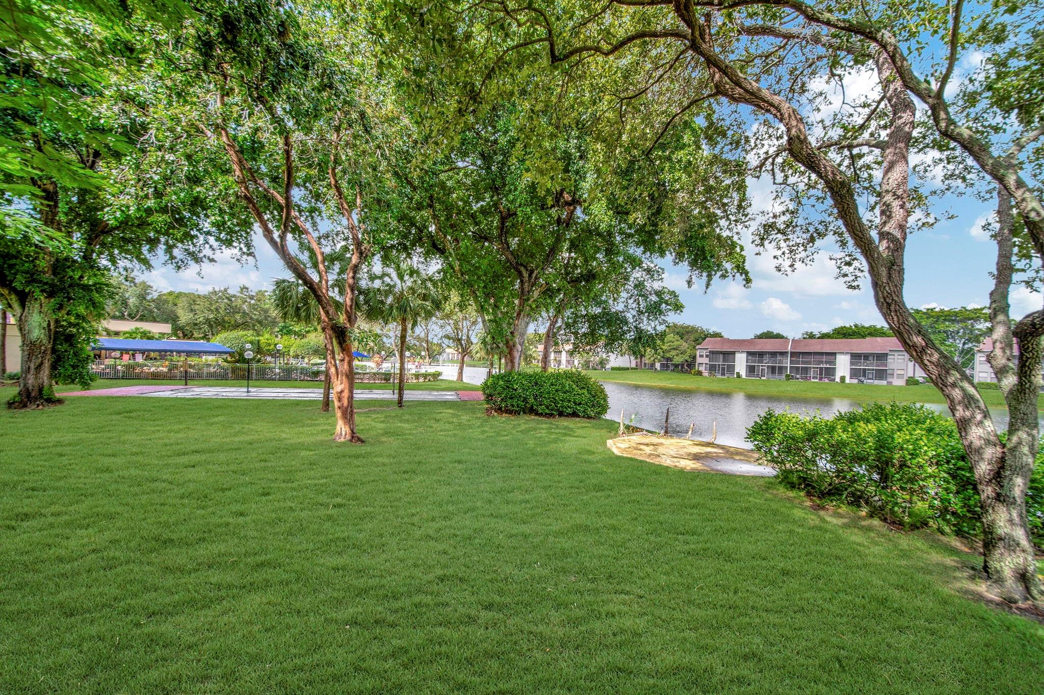 Meadowridge East Condo - Residential Lease