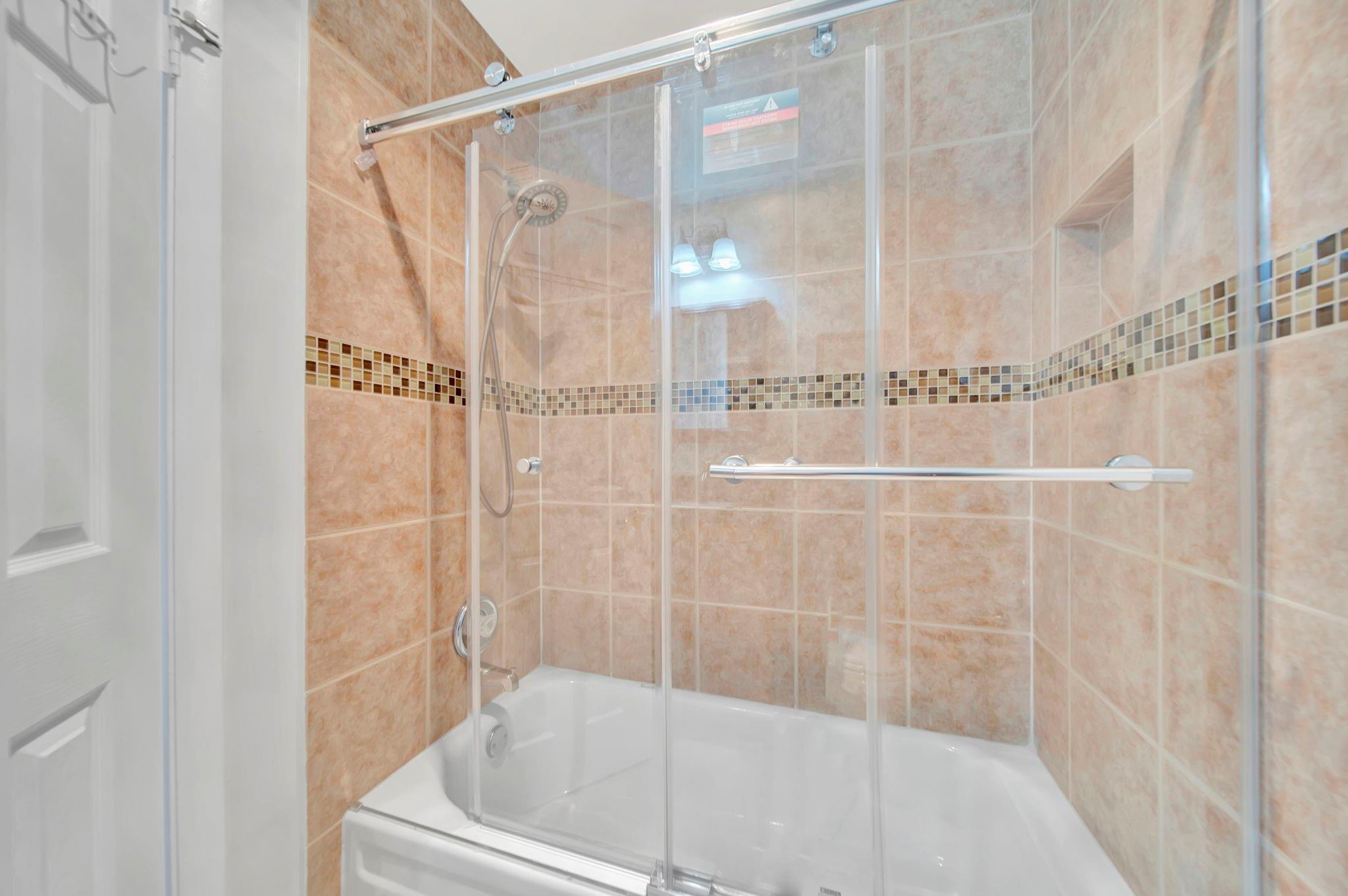 Meadowridge East Condo - Residential Lease