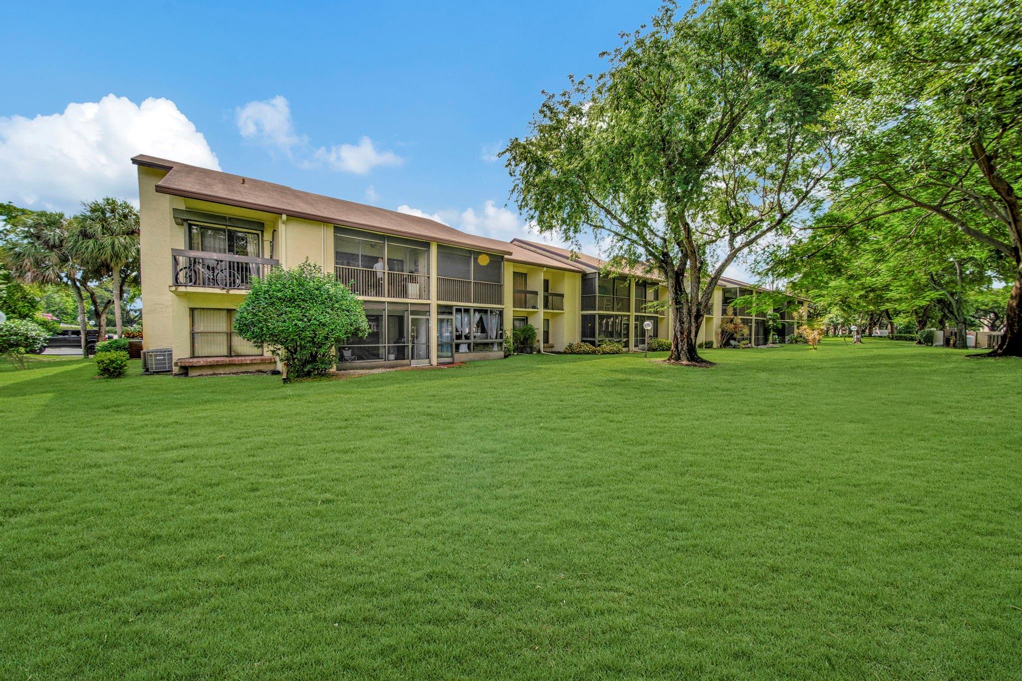 Meadowridge East Condo - Residential Lease