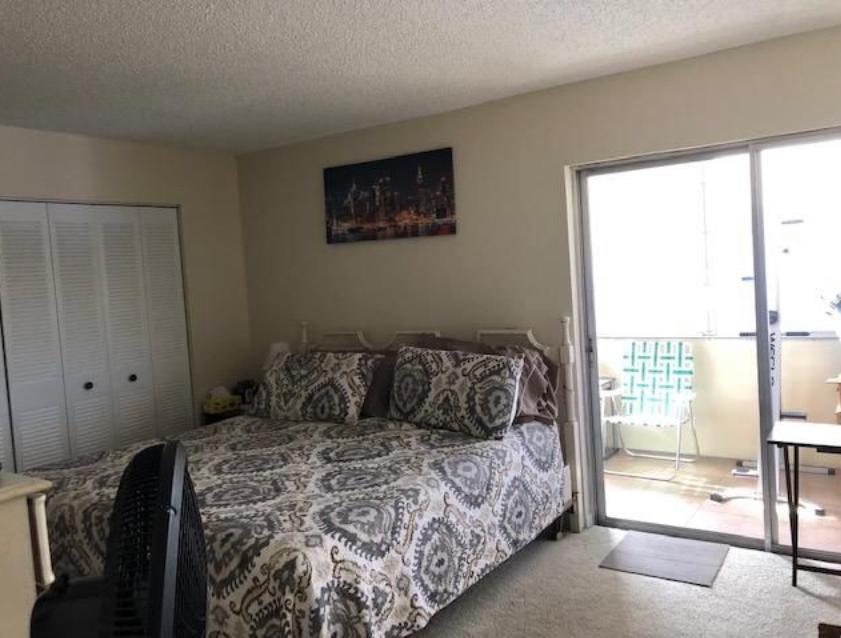 KINGS POINT CAPRI CONDOS - Residential Lease