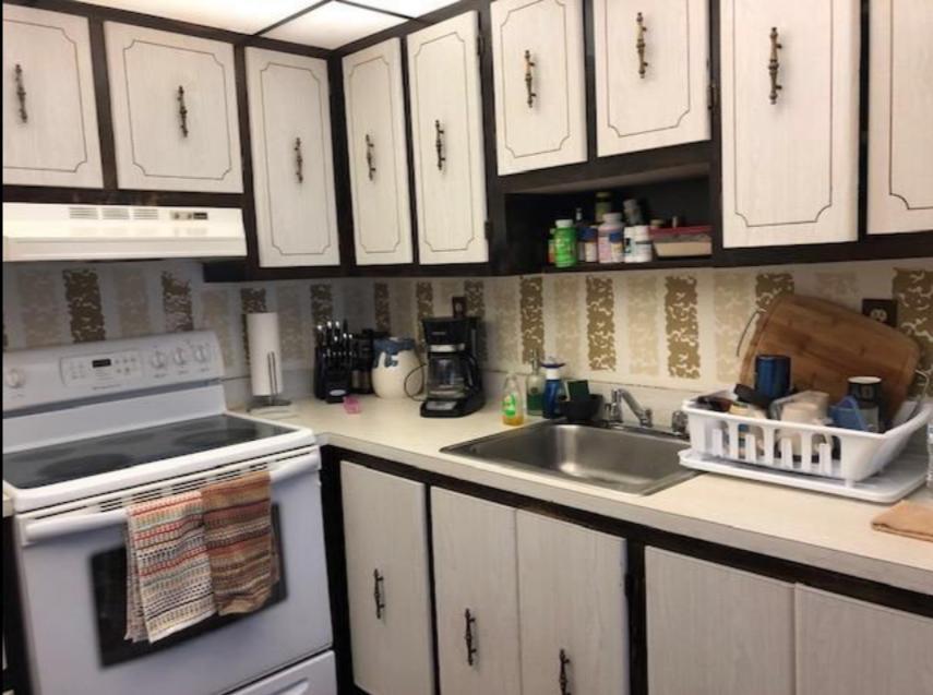 KINGS POINT CAPRI CONDOS - Residential Lease