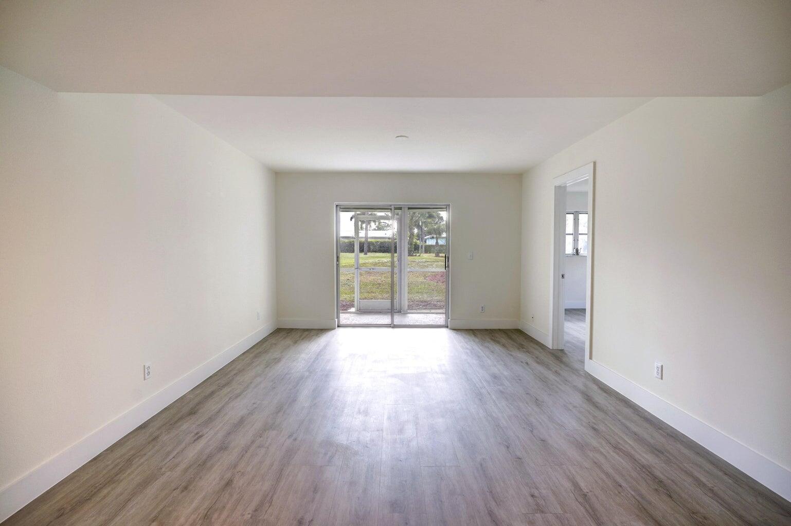 LITTLE CLUB CONDO - Residential Lease