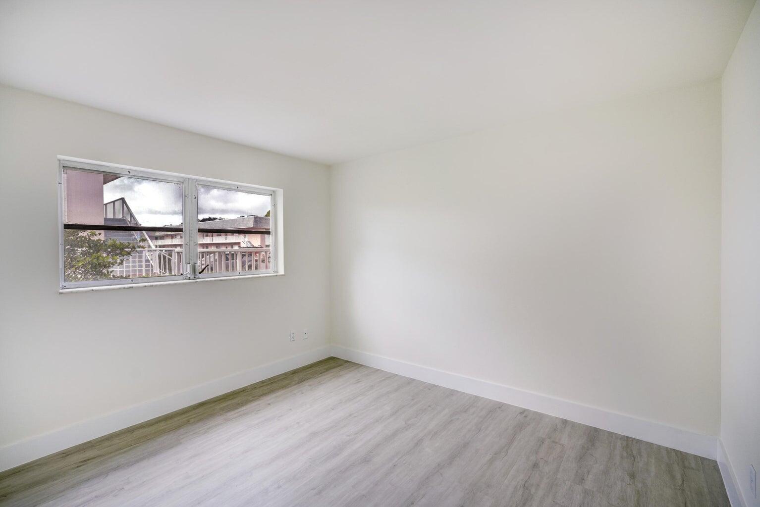 LITTLE CLUB CONDO - Residential Lease