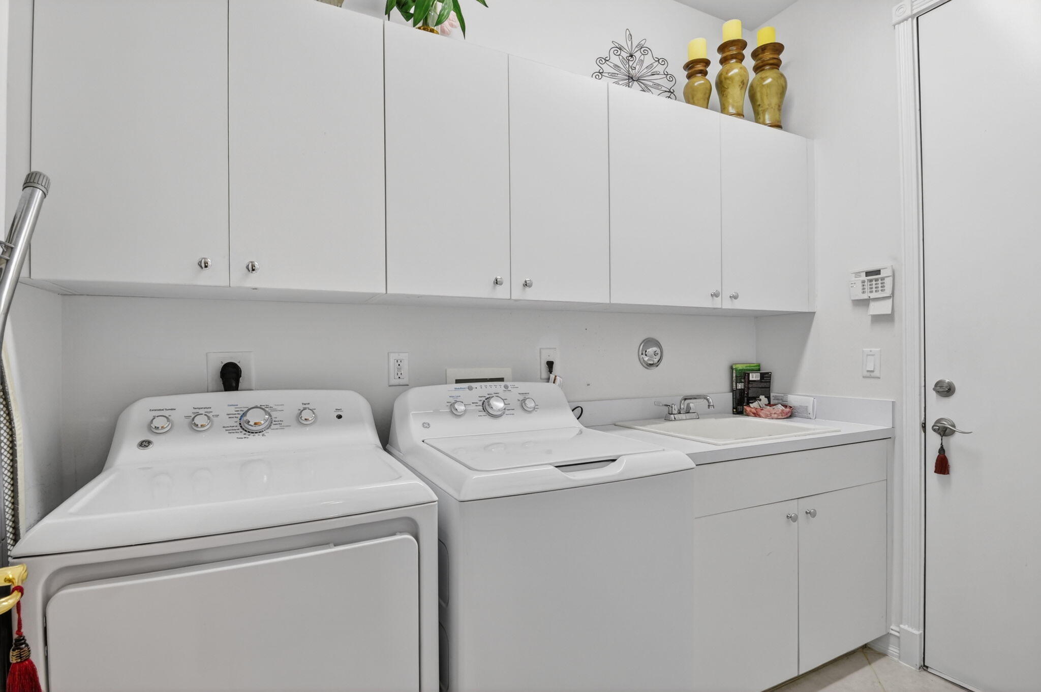 TIVOLI LAKES PUD - Residential
