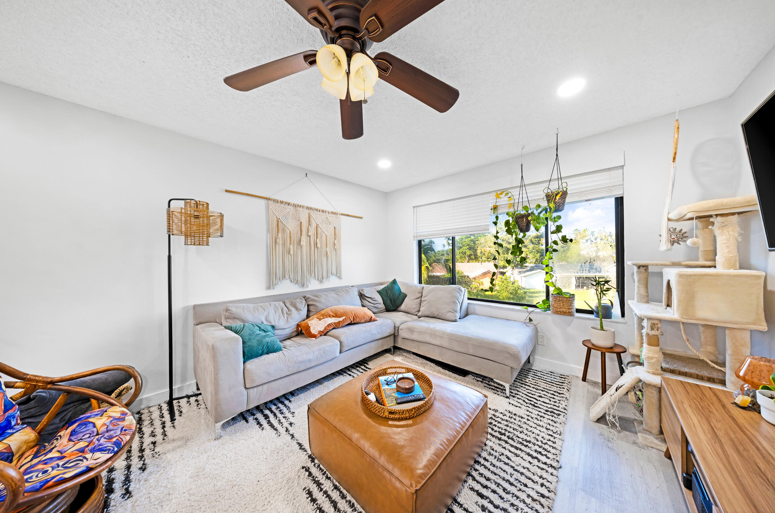 11477 NW 39th Court 306-1
