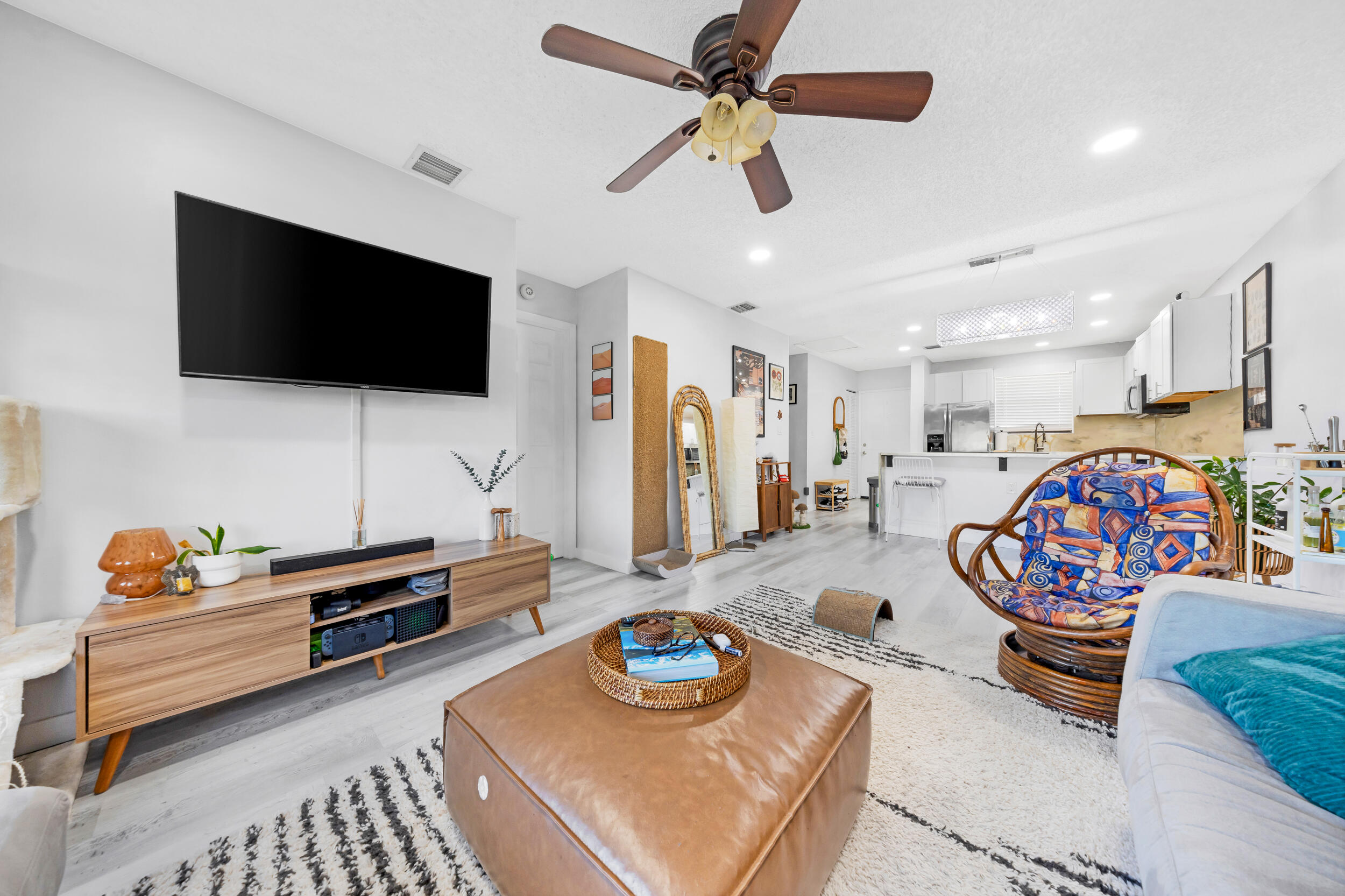 11477 NW 39th Court 306-1
