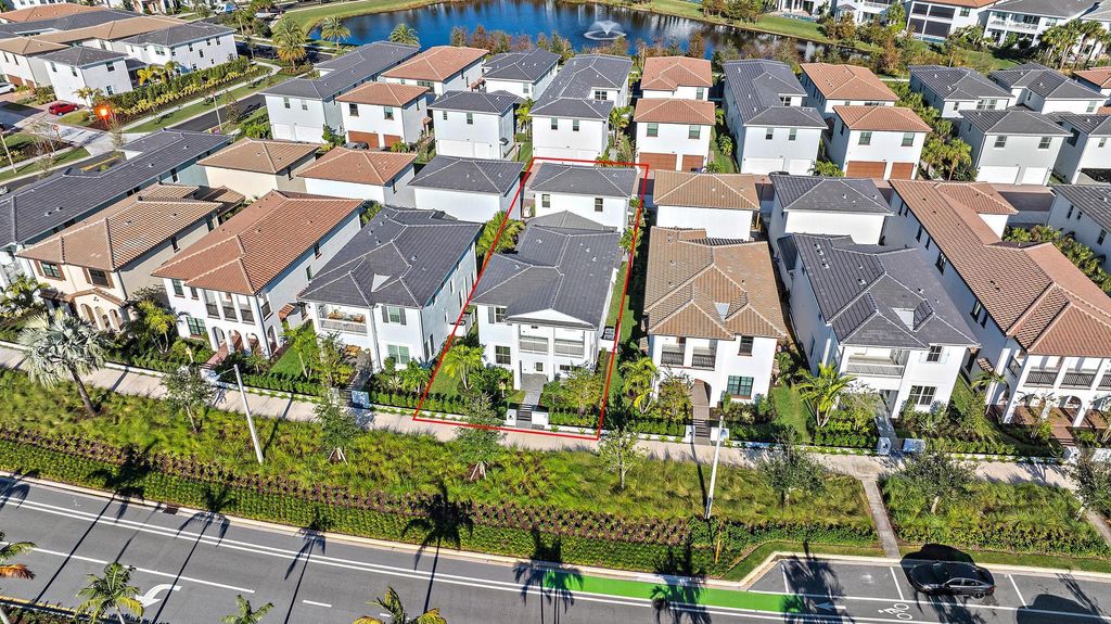 Photo of 13160 Alton Road, Palm Beach Gardens, FL 33418 (MLS # R11042724)