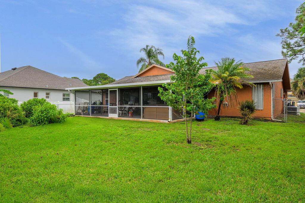 PORT ST LUCIE SECTION 11 - Residential