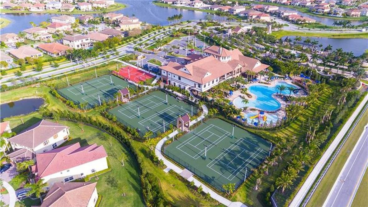 MiraLago - Residential