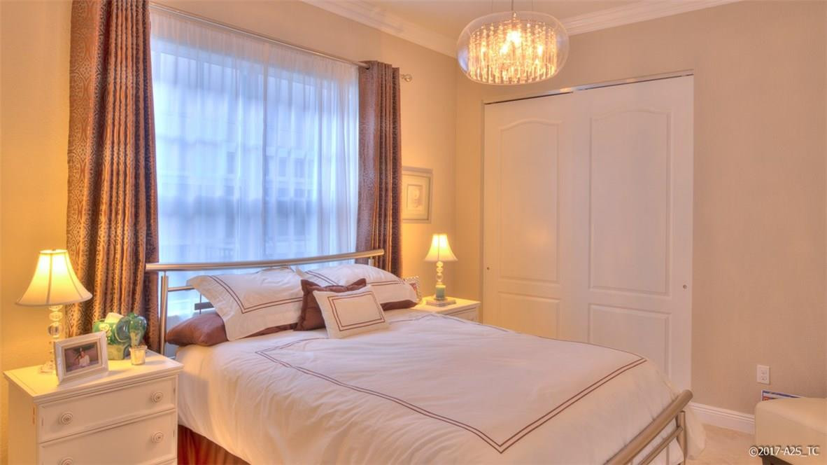 MiraLago - Residential