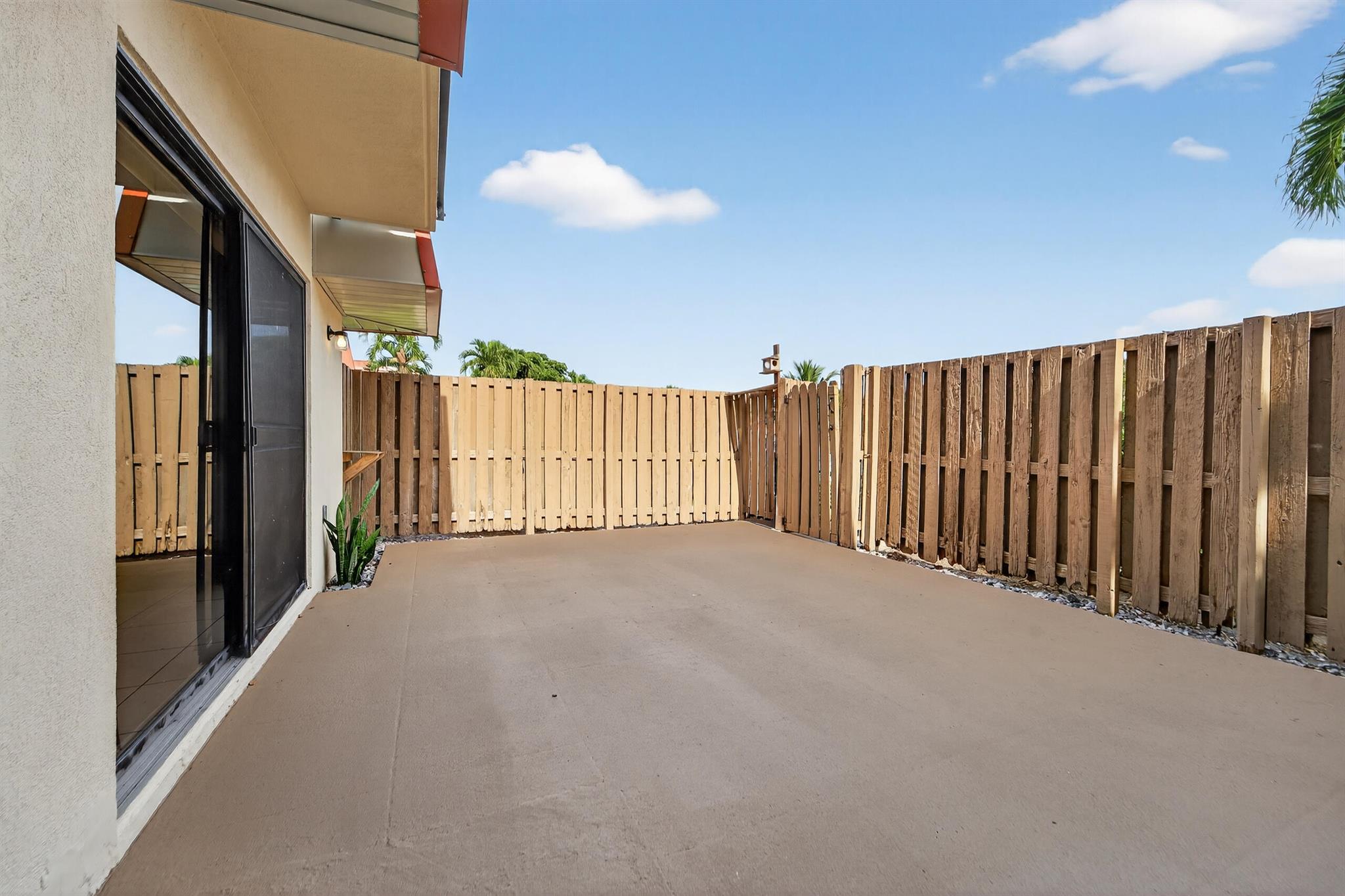 MERIDIAN PARK - Residential