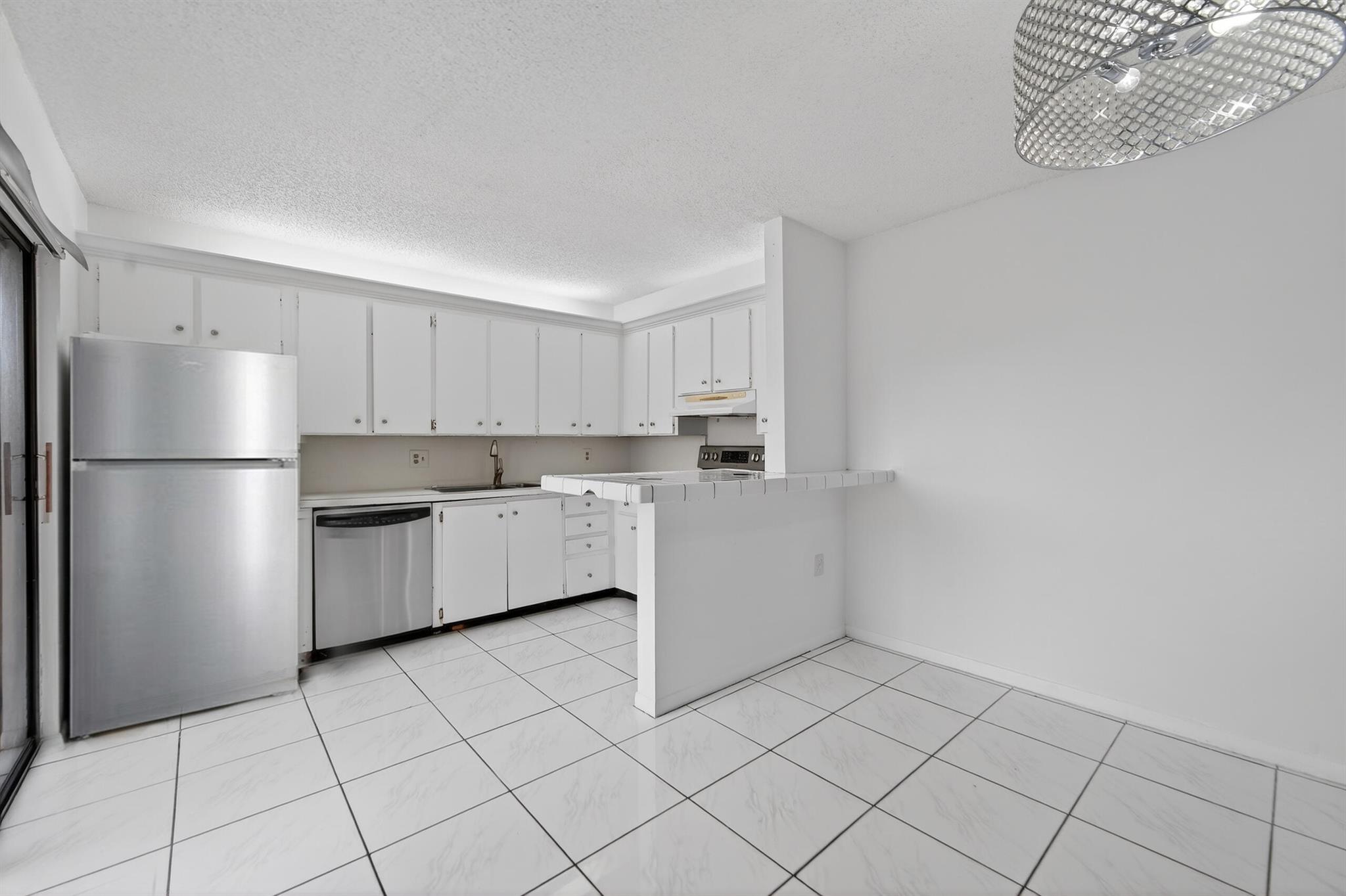 MERIDIAN PARK - Residential